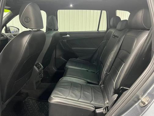 2022 Volkswagen Tiguan 2.0T SEL R-Line 4MOTION