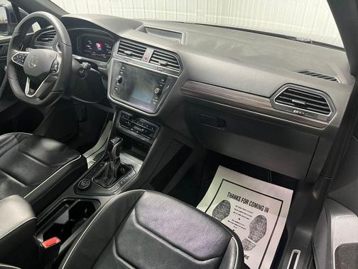 2022 Volkswagen Tiguan 2.0T SEL R-Line 4MOTION