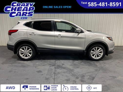 2018 Nissan Rogue Sport SV