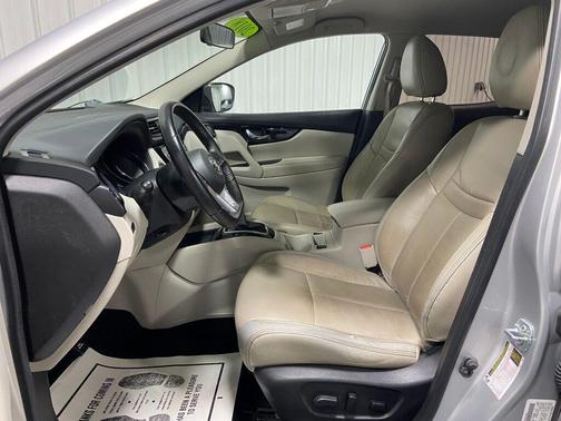 2018 Nissan Rogue Sport SV