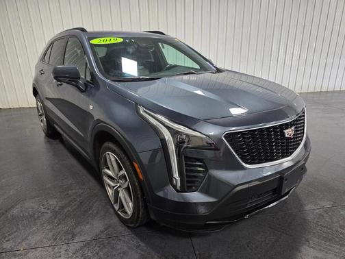 Shadow Metallic 2019 Cadillac XT4 Sport