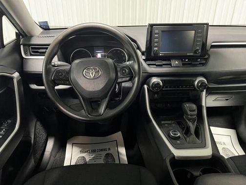 2020 Toyota RAV4 Hybrid LE