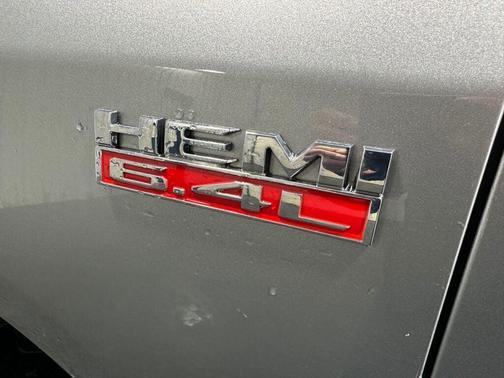 Billet Silver Metallic Clearcoat 2022 RAM 2500 Tradesman Crew Cab 4x4 6'4' Box