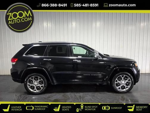 Diamond Black Crystal Pearlcoat 2020 Jeep Grand Cherokee Overland