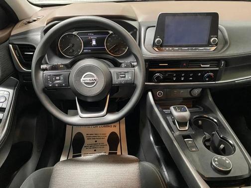 2021 Nissan Rogue S