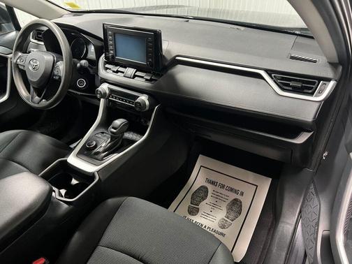 2019 Toyota RAV4 Hybrid LE