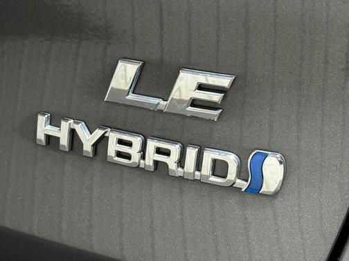 2023 Toyota RAV4 Hybrid LE
