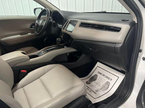 2017 Honda HR-V EX-L w/Navigation