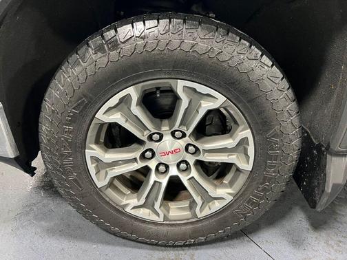 2020 GMC Sierra 1500 SLE