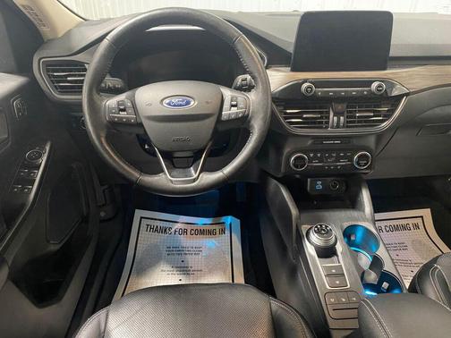 2020 Ford Escape Titanium
