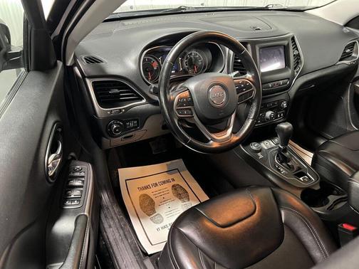 2021 Jeep Cherokee Latitude Plus