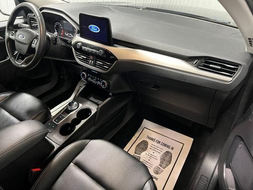 2021 Ford Escape SEL