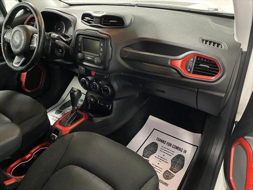 2016 Jeep Renegade Trailhawk