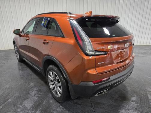 Autumn Metallic 2019 Cadillac XT4 Sport