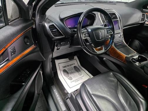 Infinite Black Metallic 2019 Lincoln Nautilus Reserve