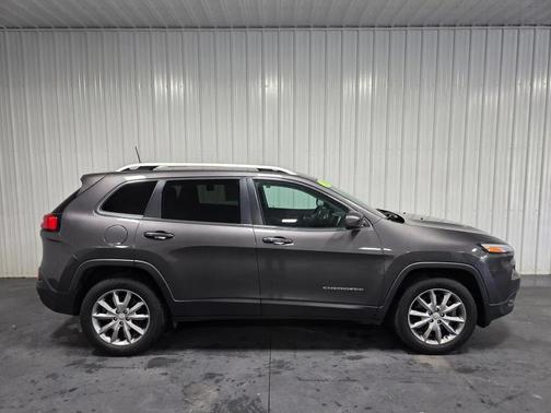 Granite Crystal Metallic Clearcoat 2018 Jeep Cherokee Limited