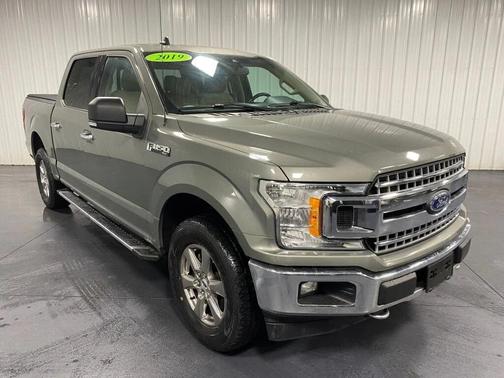 Green 2019 Ford F-150 XLT