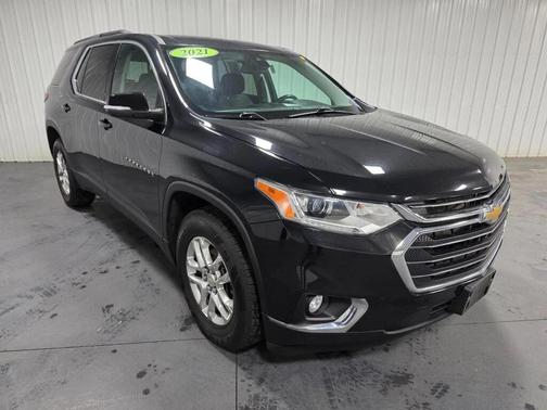 2021 Chevrolet Traverse LT Cloth