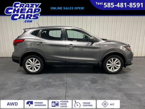 2017 Nissan Rogue Sport SV