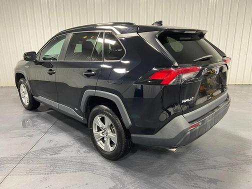 2019 Toyota RAV4 Hybrid LE