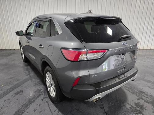 Carbonized Gray Metallic 2022 Ford Escape SE