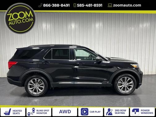 Black 2022 Ford Explorer XLT