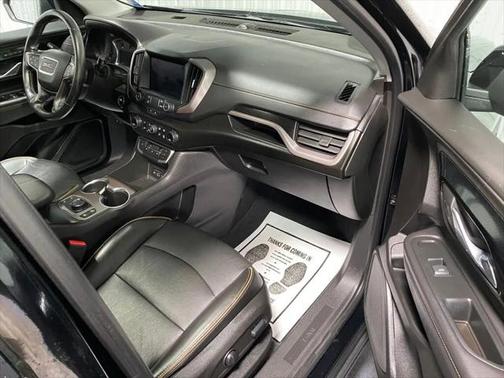 2022 GMC Terrain AWD AT4