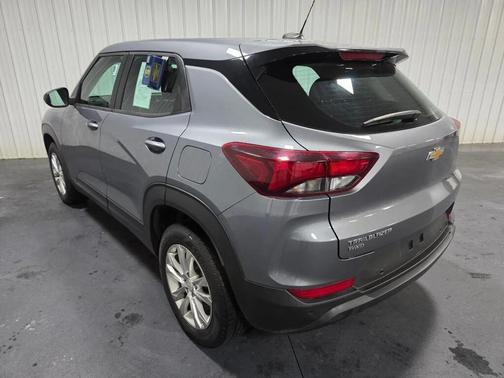 Satin Steel Metallic 2021 Chevrolet Trailblazer LS