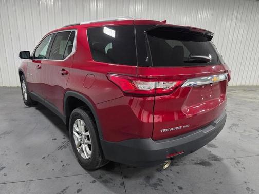 2018 Chevrolet Traverse LT Cloth