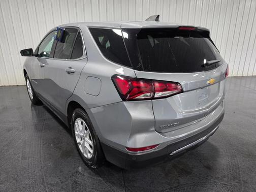 Sterling Gray Metallic 2024 Chevrolet Equinox 1LT