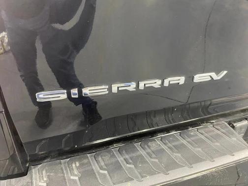 2025 GMC Sierra EV Max Range Denali