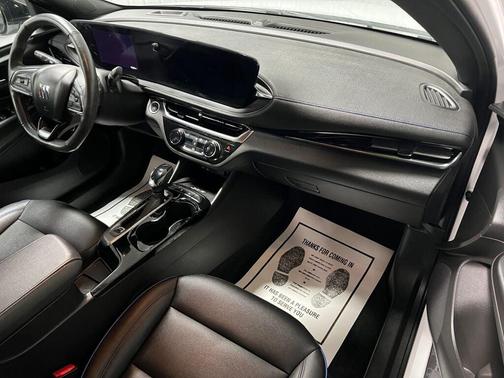 2024 Buick Envista Sport Touring FWD
