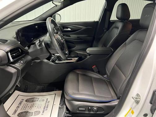 2024 Buick Envista Sport Touring FWD