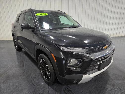 Mosaic Black Metallic 2023 Chevrolet Trailblazer LT