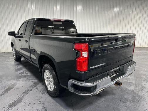 Black 2019 Chevrolet Silverado 1500 LT