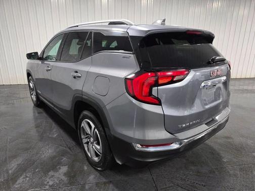 Satin Steel Metallic 2021 GMC Terrain SLT