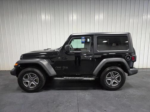 Black Clearcoat 2022 Jeep Wrangler Sport S