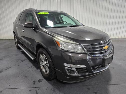 Tungsten Metallic 2017 Chevrolet Traverse 2LT
