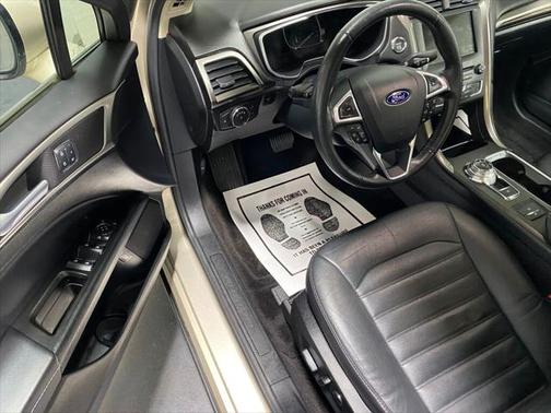 2017 Ford Fusion Hybrid SE