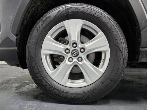 Magnetic Gray Metallic 2021 Toyota RAV4 Hybrid LE