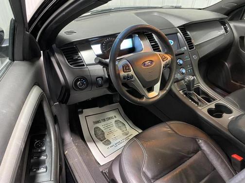 2019 Ford Taurus SEL