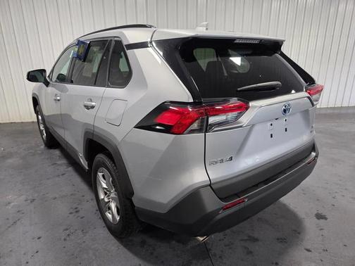Silver Sky Metallic 2023 Toyota RAV4 Hybrid XLE