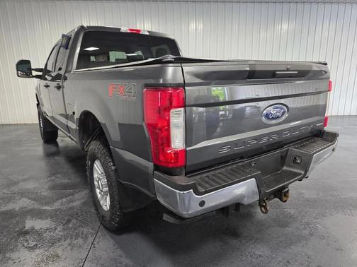 Magnetic Metallic 2018 Ford F-350 XL