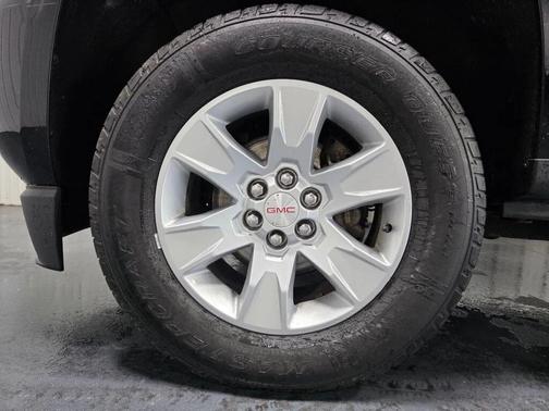 Onyx Black 2018 GMC Canyon SLE