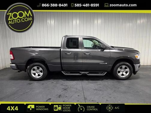 Granite Crystal Metallic Clearcoat 2020 RAM 1500 Big Horn/Lone Star