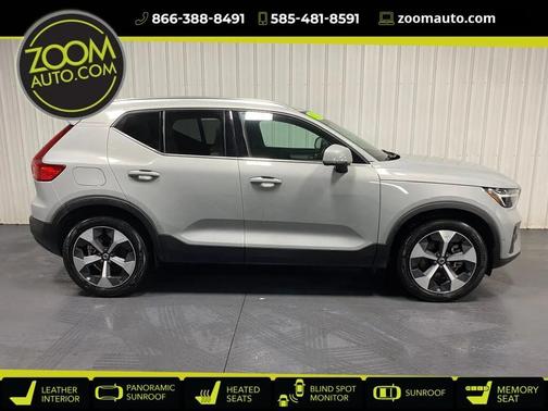 Blue 2024 Volvo XC40 B5 Plus Bright Theme