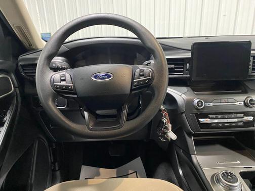 2020 Ford Explorer Base