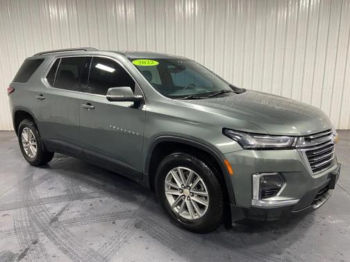 2022 Chevrolet Traverse LT Cloth