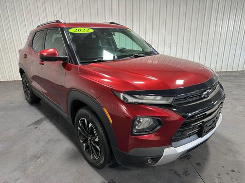 Crimson Metallic 2022 Chevrolet Trailblazer LT
