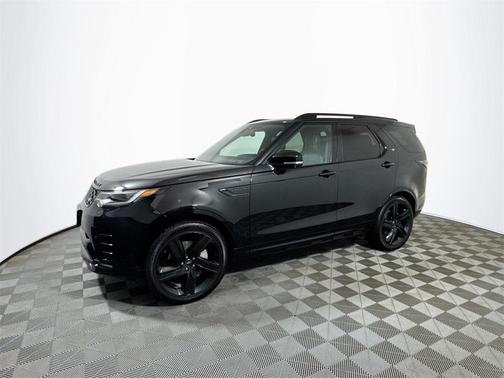 2023 Land Rover Discovery P300 S R-Dynamic